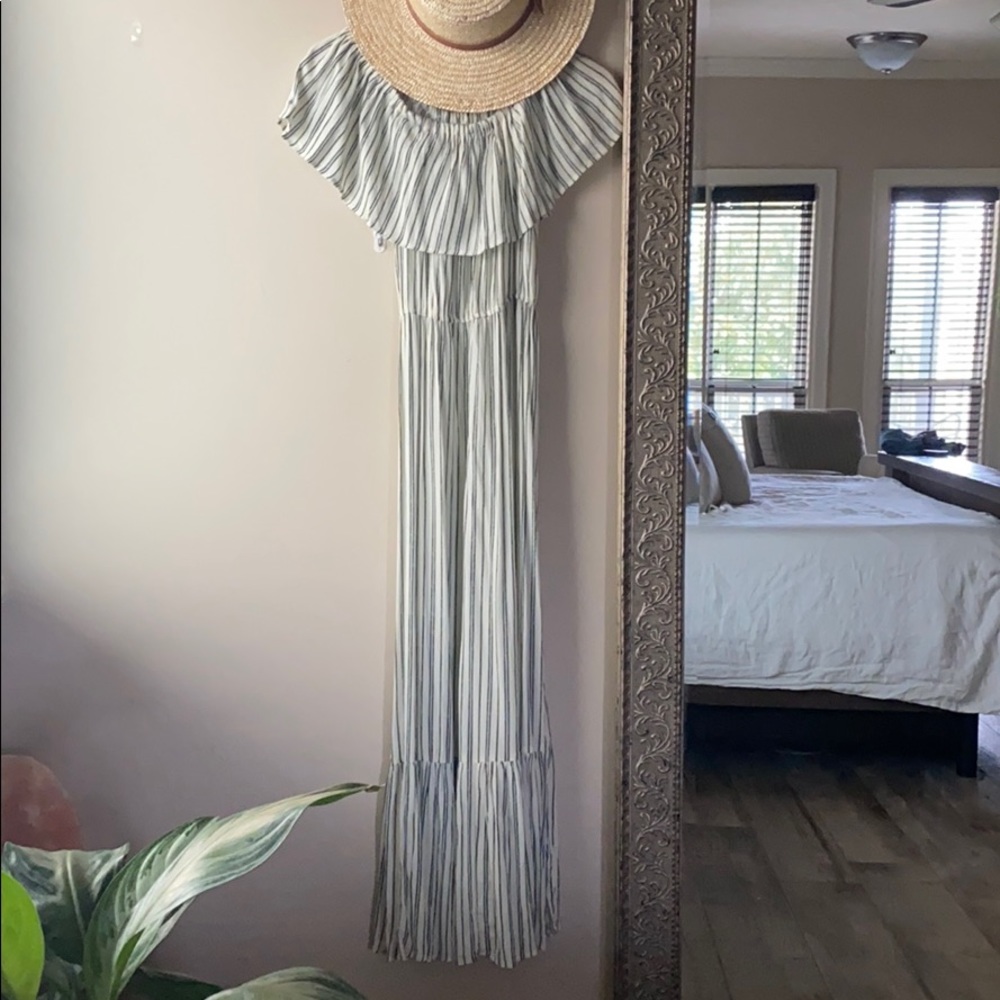 Off the shoulder maxi dress